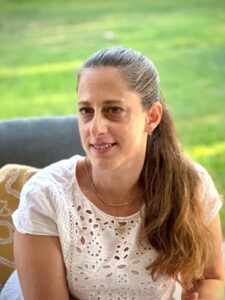 Read more about the article ליאת רוט