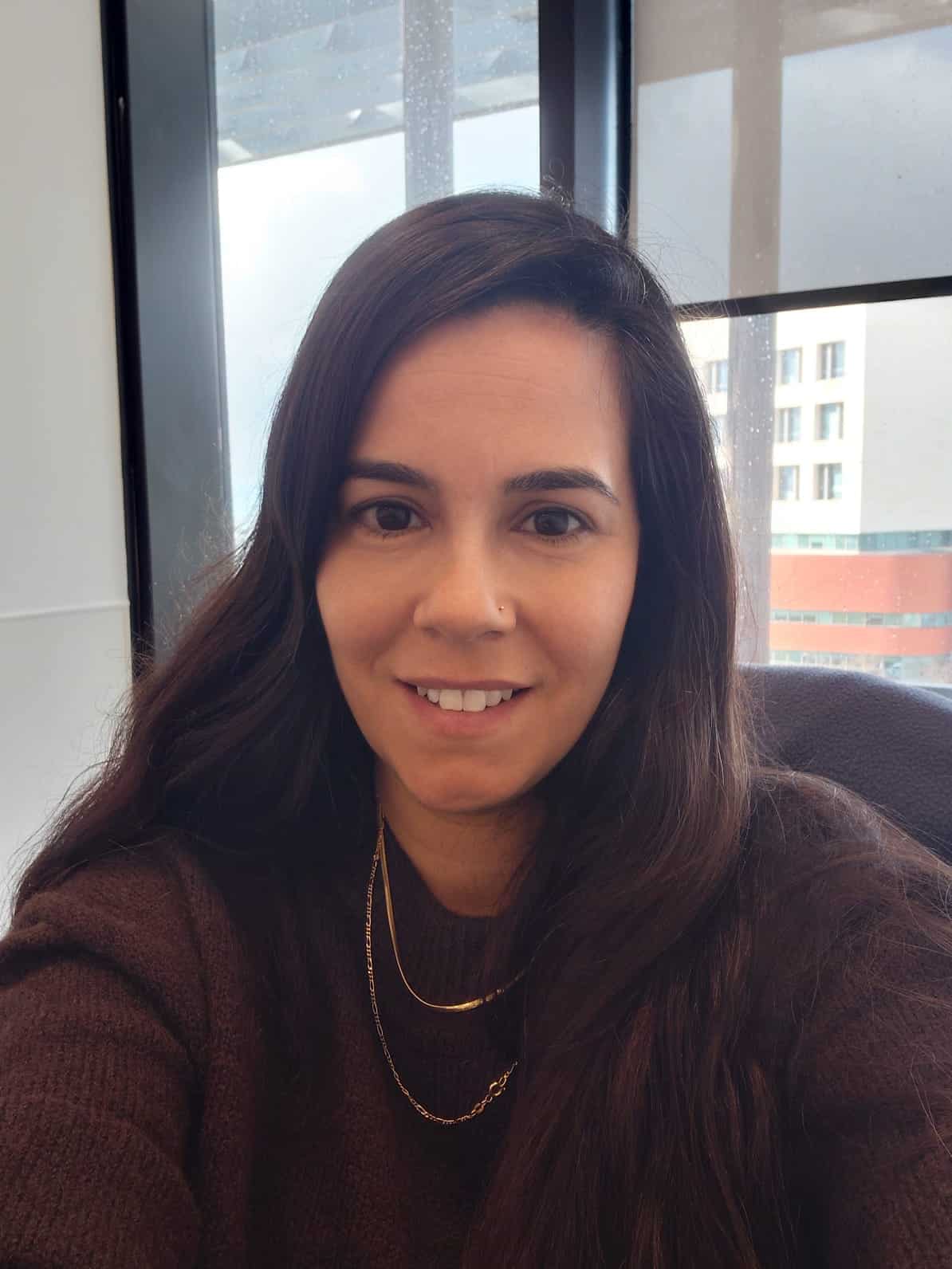 You are currently viewing דיקלה לזרוביץ